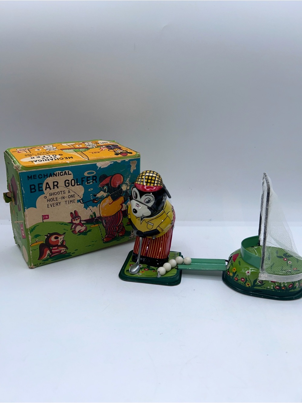 Vintage TPS Mechanical Bear Golfer Toy